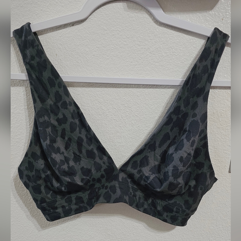 Victoria's Secret Army Green & Black Leopard Print Bralette Gold Logo - L